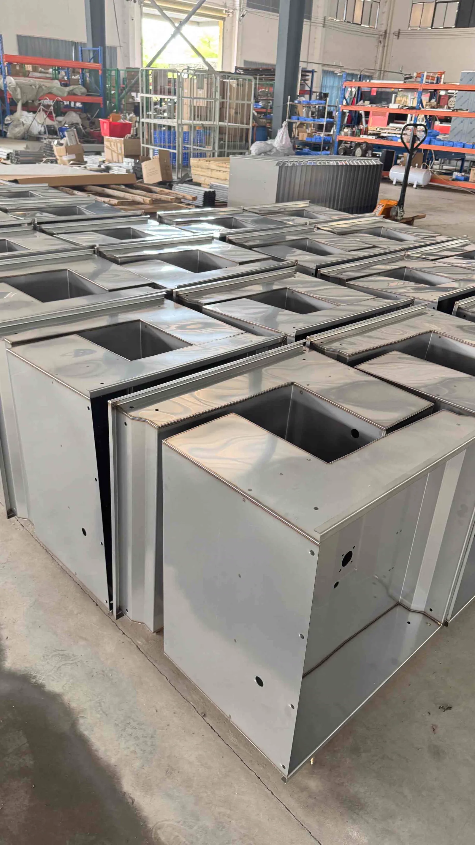 Row of JD-3 washers in production at the V-TAI factory